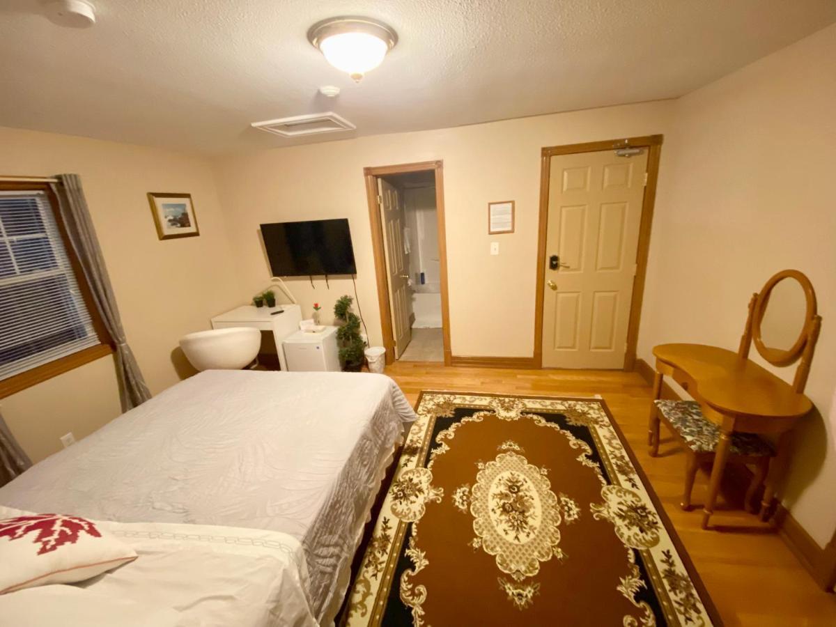 Anna's Bed & Breakfast 3*