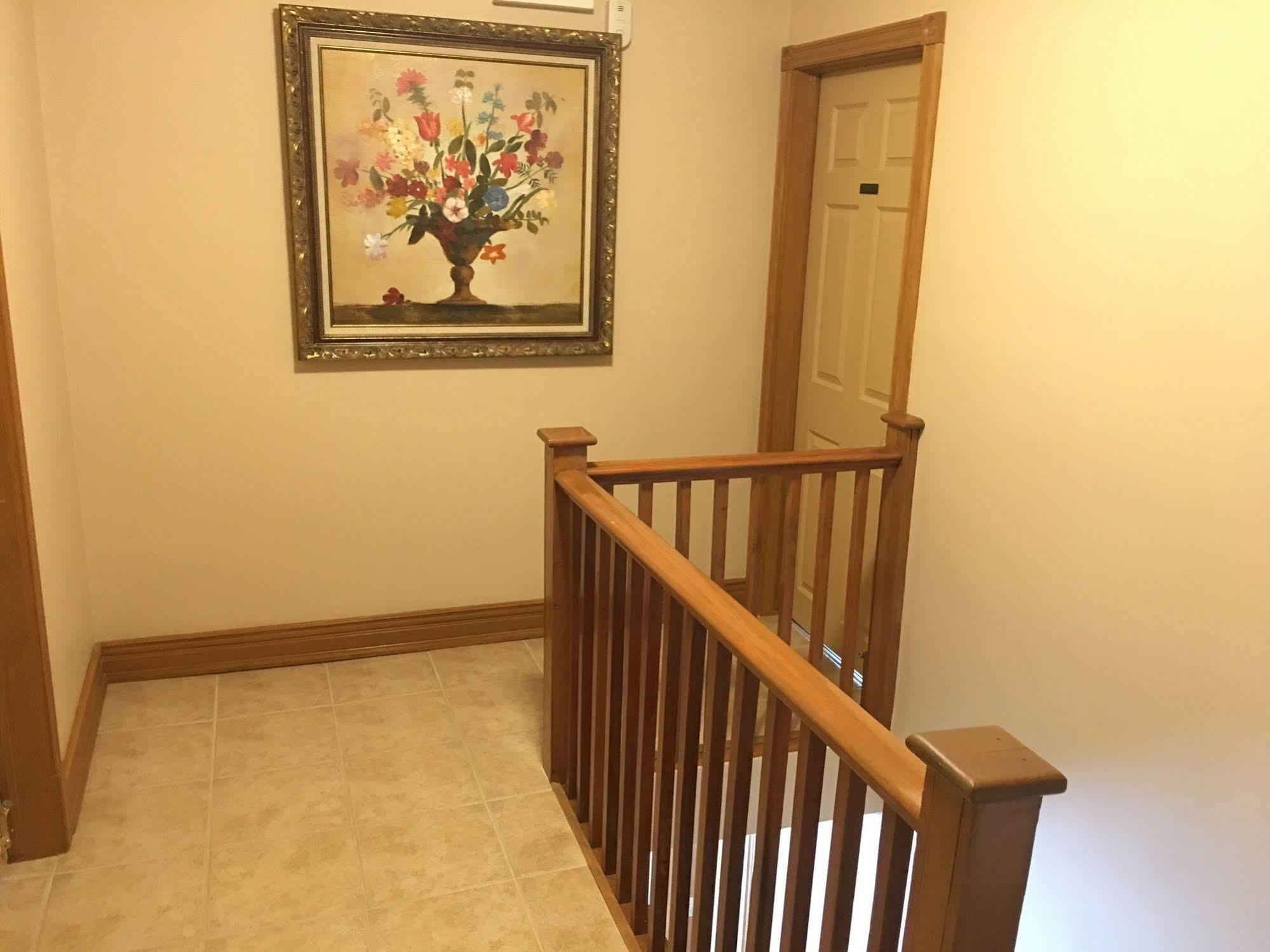 Anna's Bed & Breakfast 3*